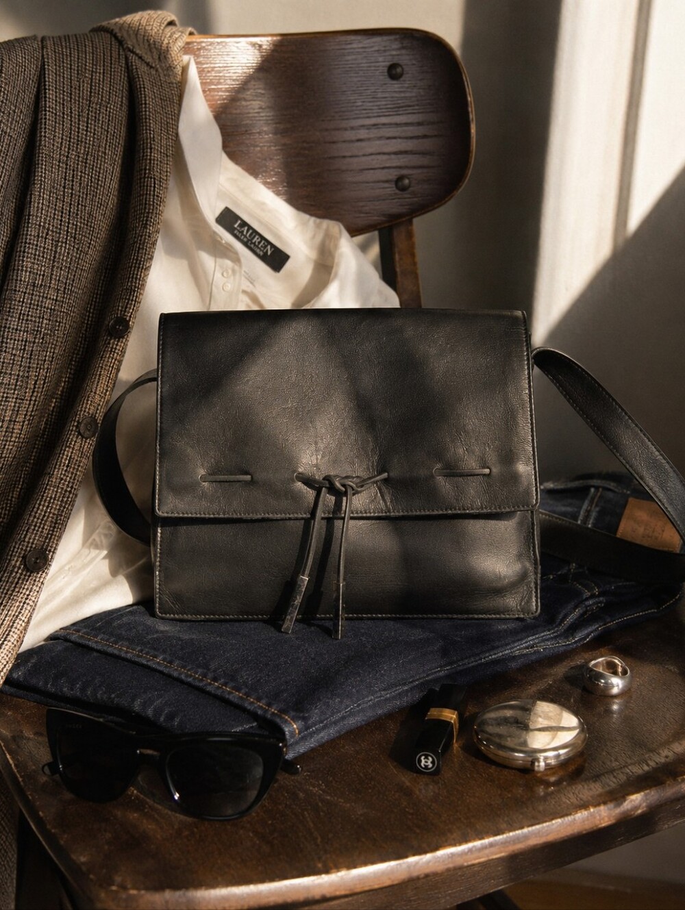 Vintage Liz Claiborne Black Leather Shoulder Bag